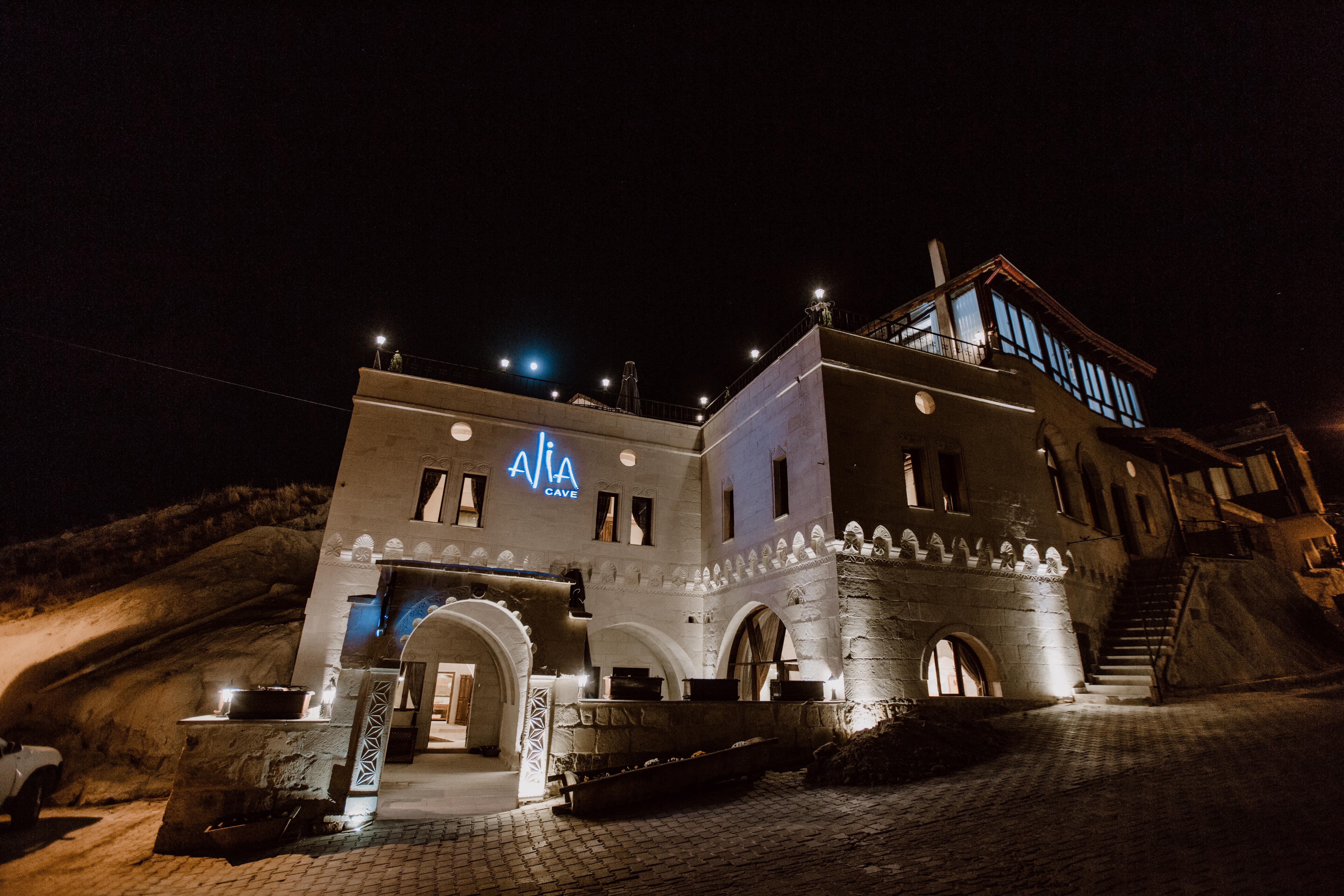 Kismet Cave Mansion Hotel Гьореме Екстериор снимка