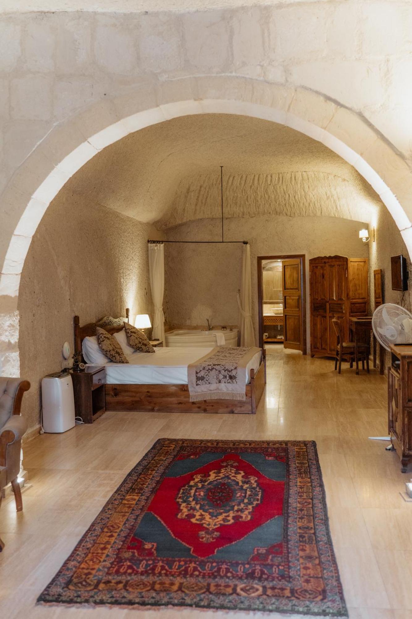 Kismet Cave Mansion Hotel Гьореме Екстериор снимка