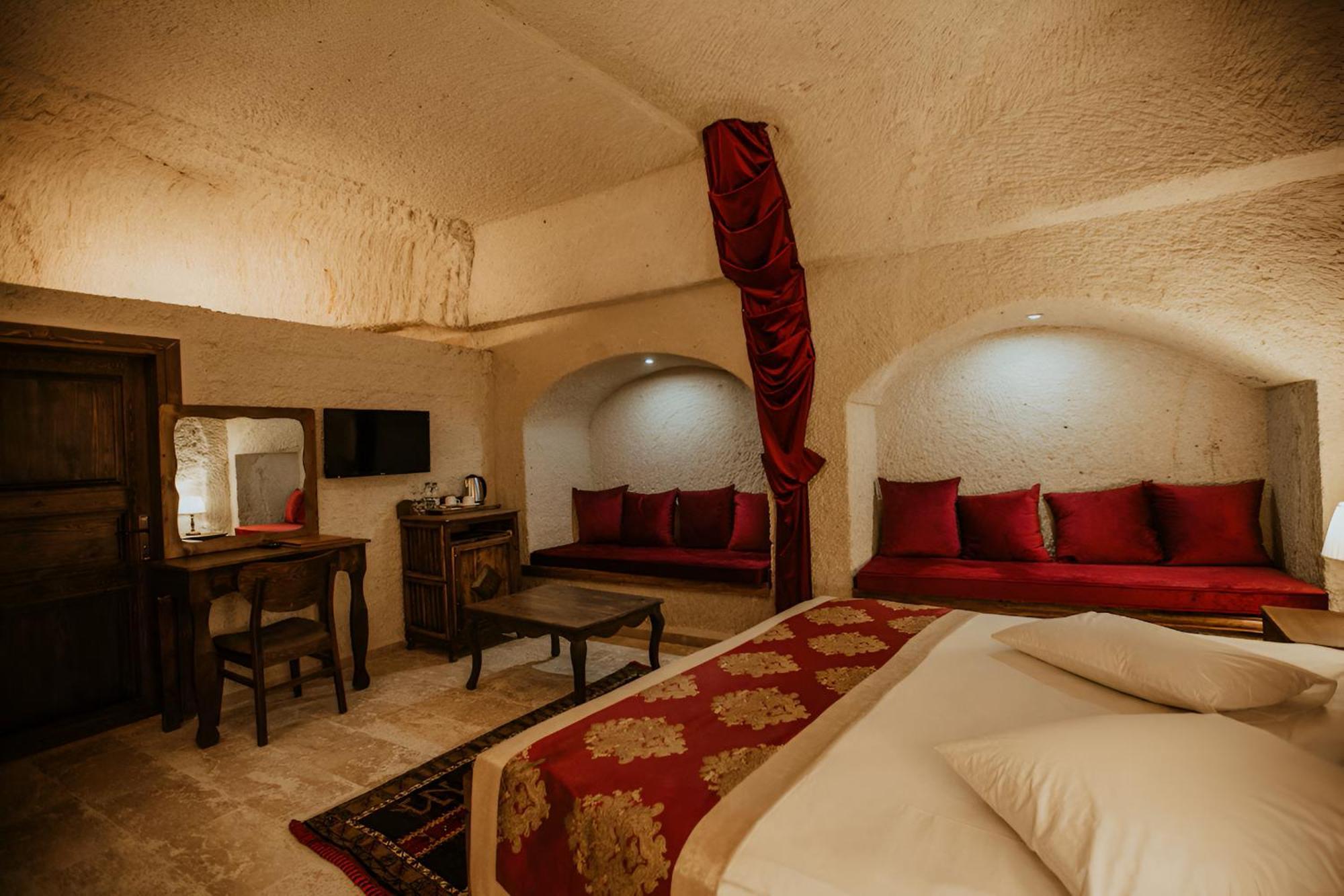 Kismet Cave Mansion Hotel Гьореме Екстериор снимка